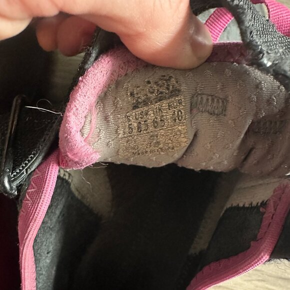 Butora gomi lv low volume climbing shoe's fresh resole size 8.5W - Picture 7 of 7